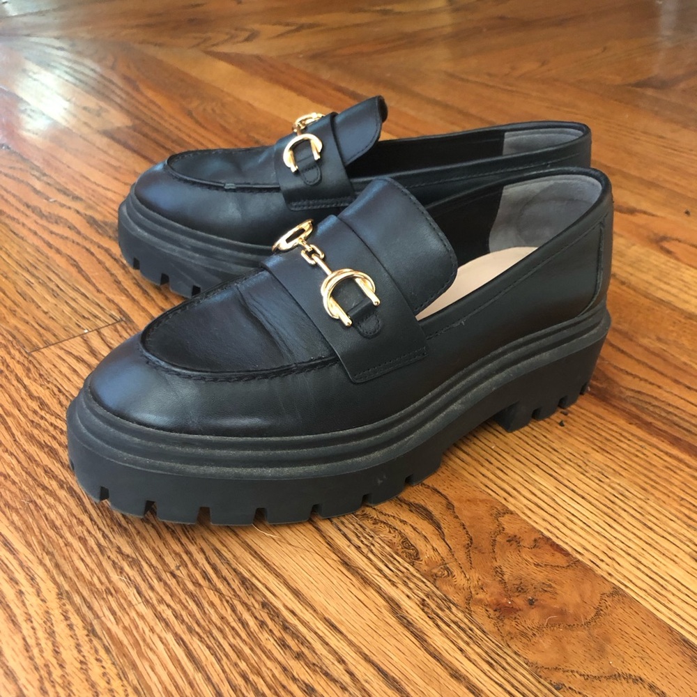 Stuart Weitzman Owen Buckle Ultra Lug Loafer size 37.5 or US 7.